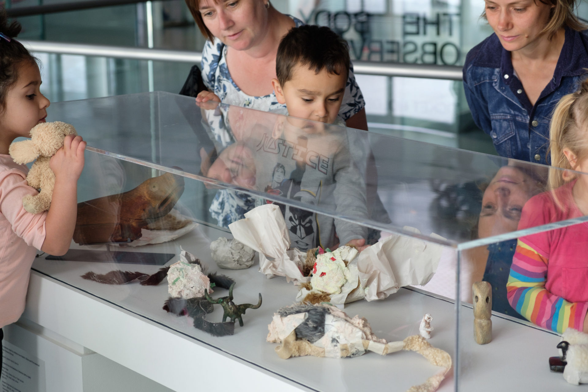 family looking at objects at Sainsbury Centre