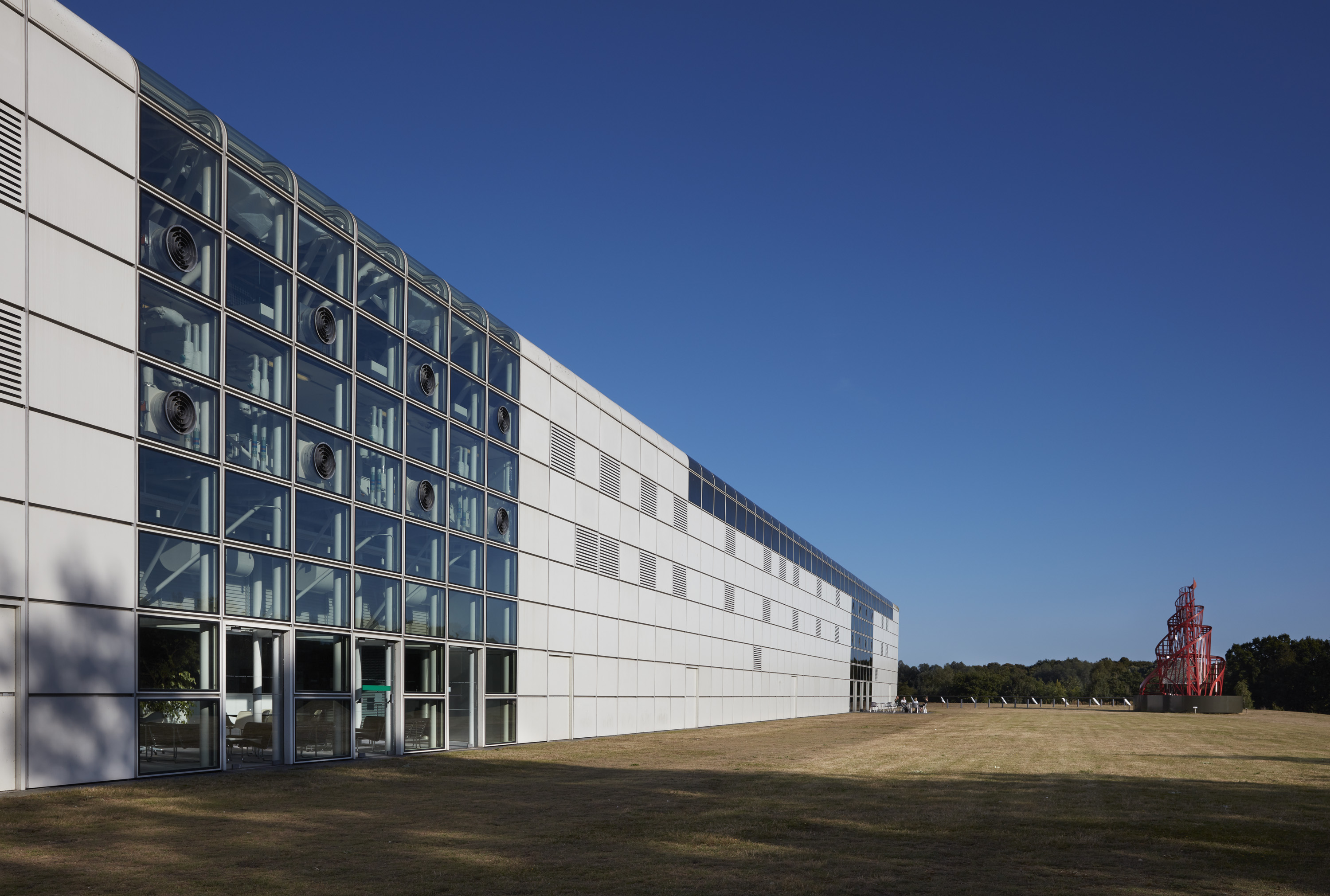 Sainsbury_Centre_south_elevation